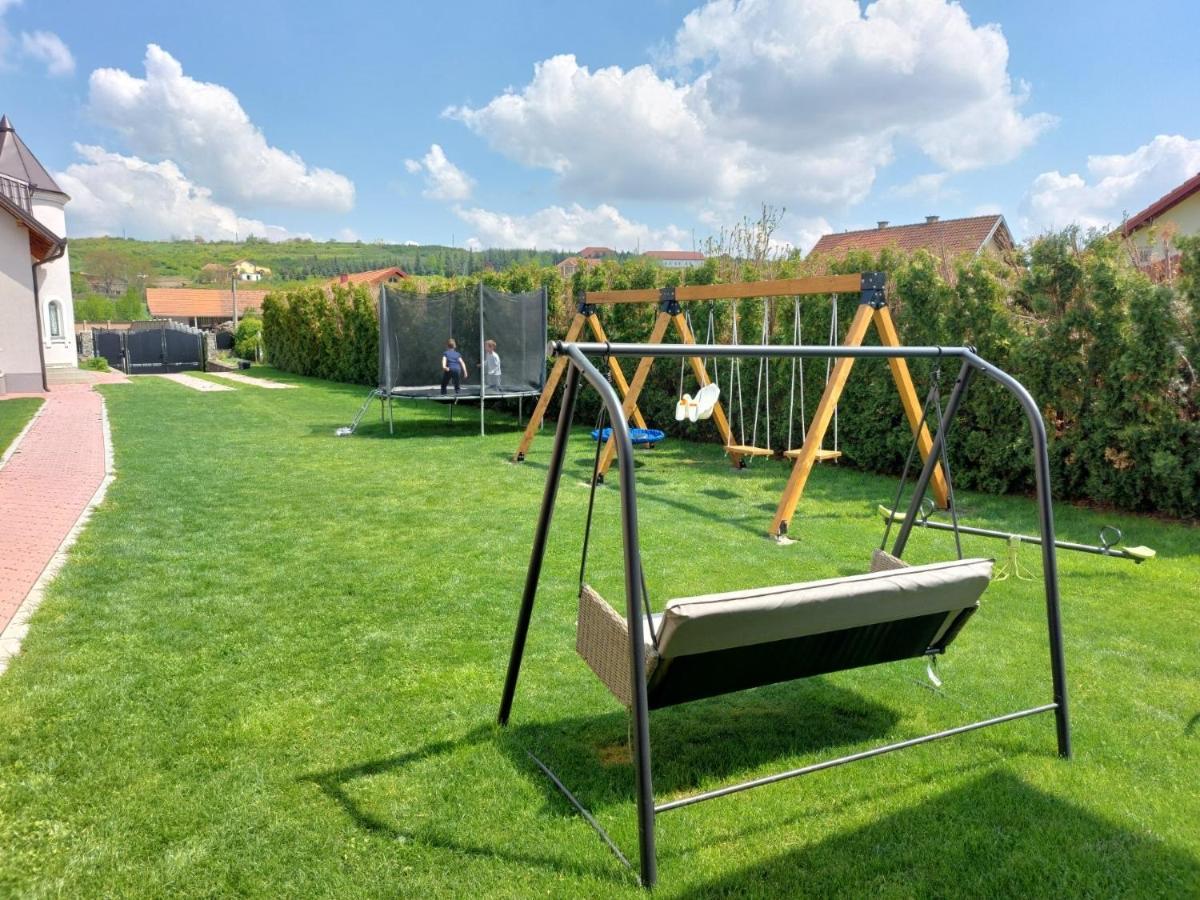 Aria Apartmani Vrdnik Esterno foto