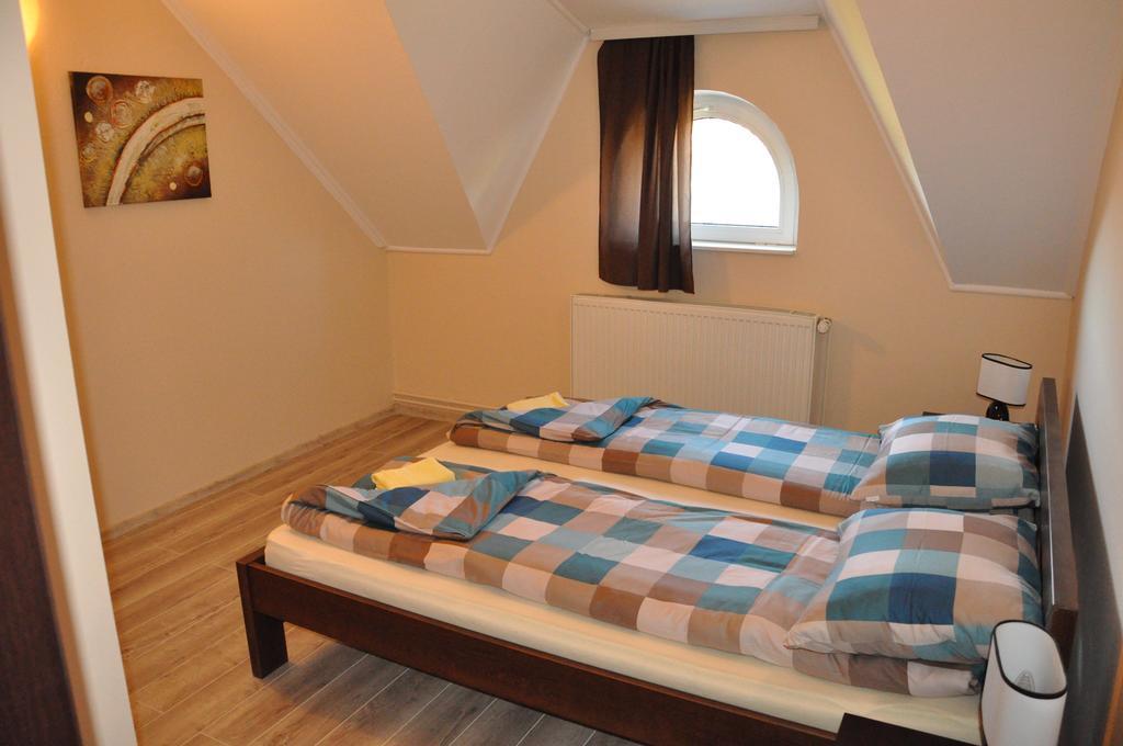 Aria Apartmani Vrdnik Esterno foto