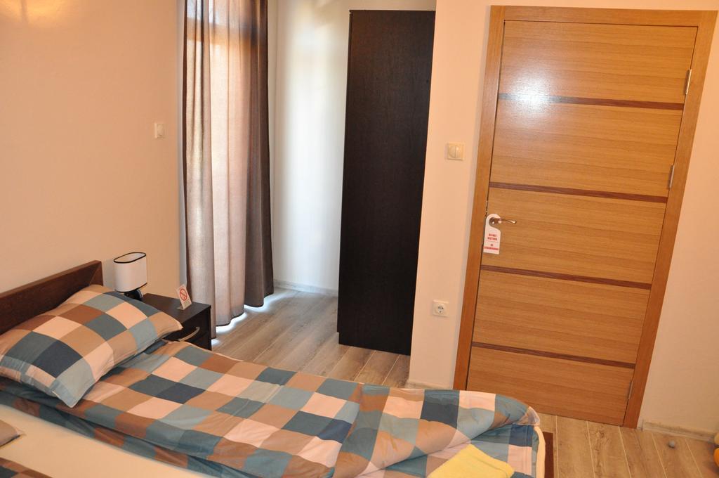 Aria Apartmani Vrdnik Esterno foto