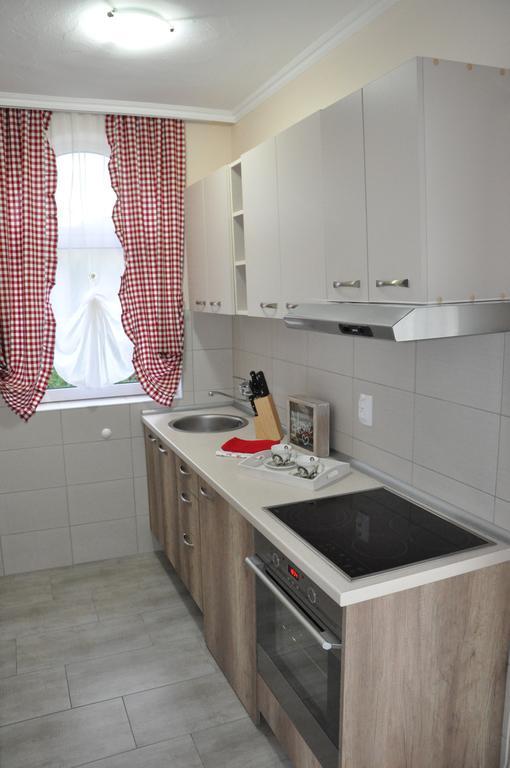 Aria Apartmani Vrdnik Esterno foto